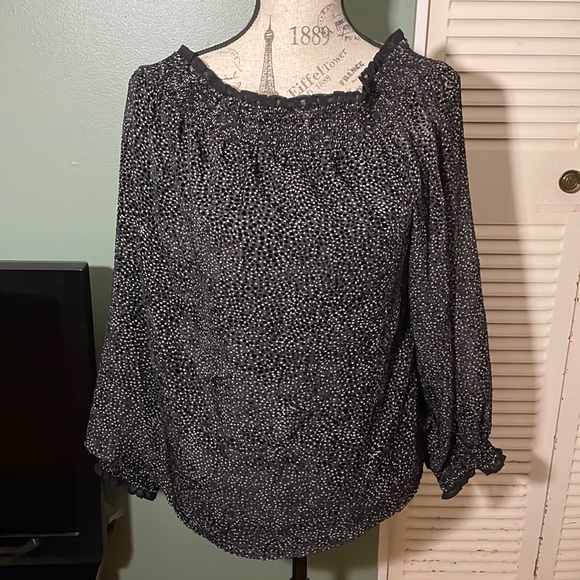 NWT White House Black Market Off the Shoulder Blouse - Picture 1 of 5